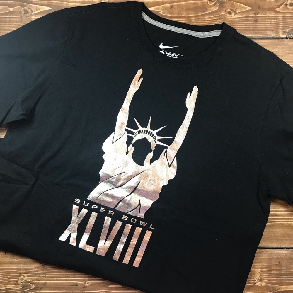 Nike Lady Liberty Super Bowl Tee